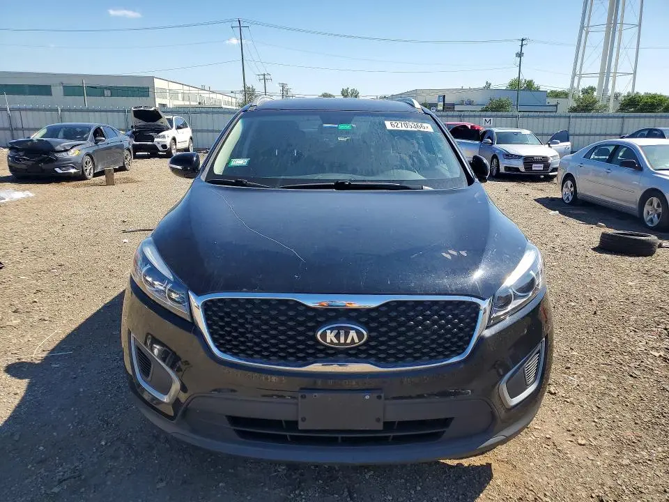 2016 KIA SORENTO LX V6  