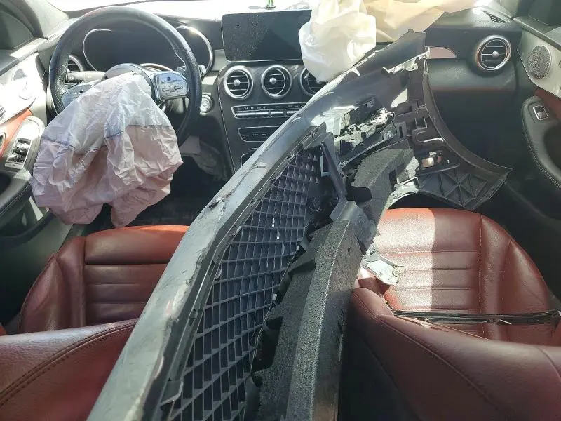 2020 MERCEDES-BENZ C 300  