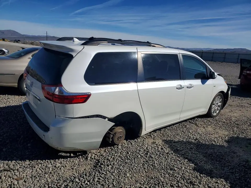 2016 TOYOTA SIENNA LIMITED PREMIUM 7-PASSENGER  