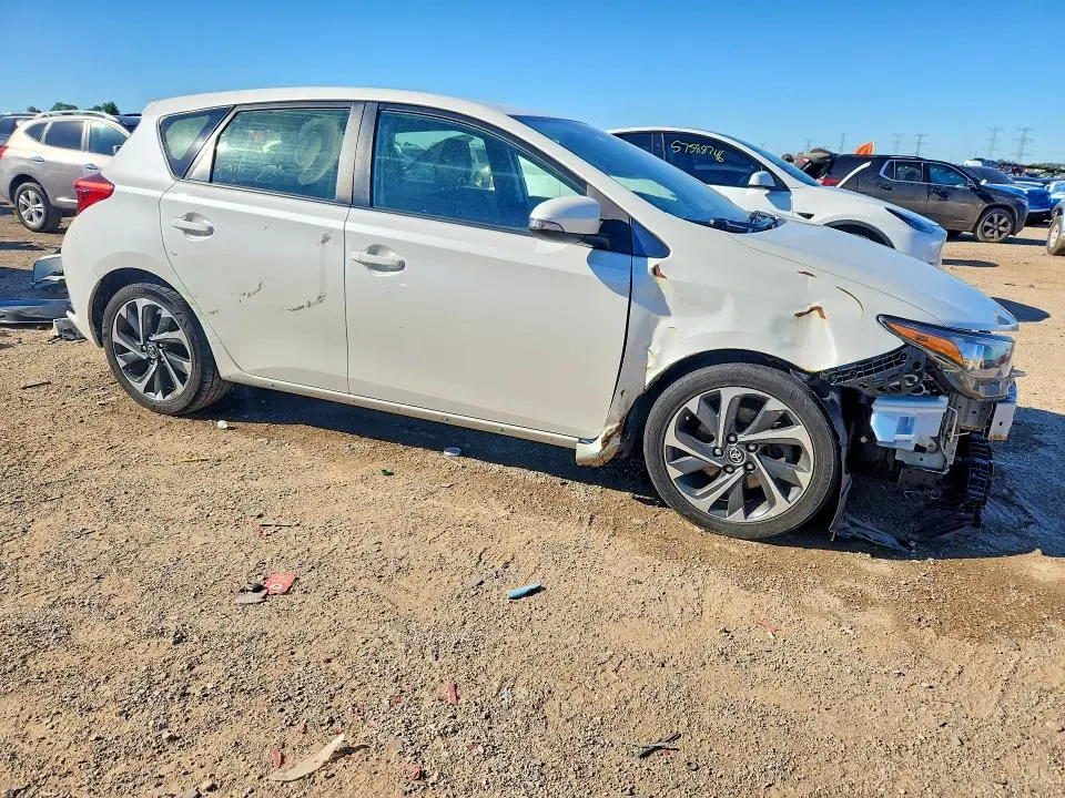 2018 TOYOTA COROLLA IM BASE  