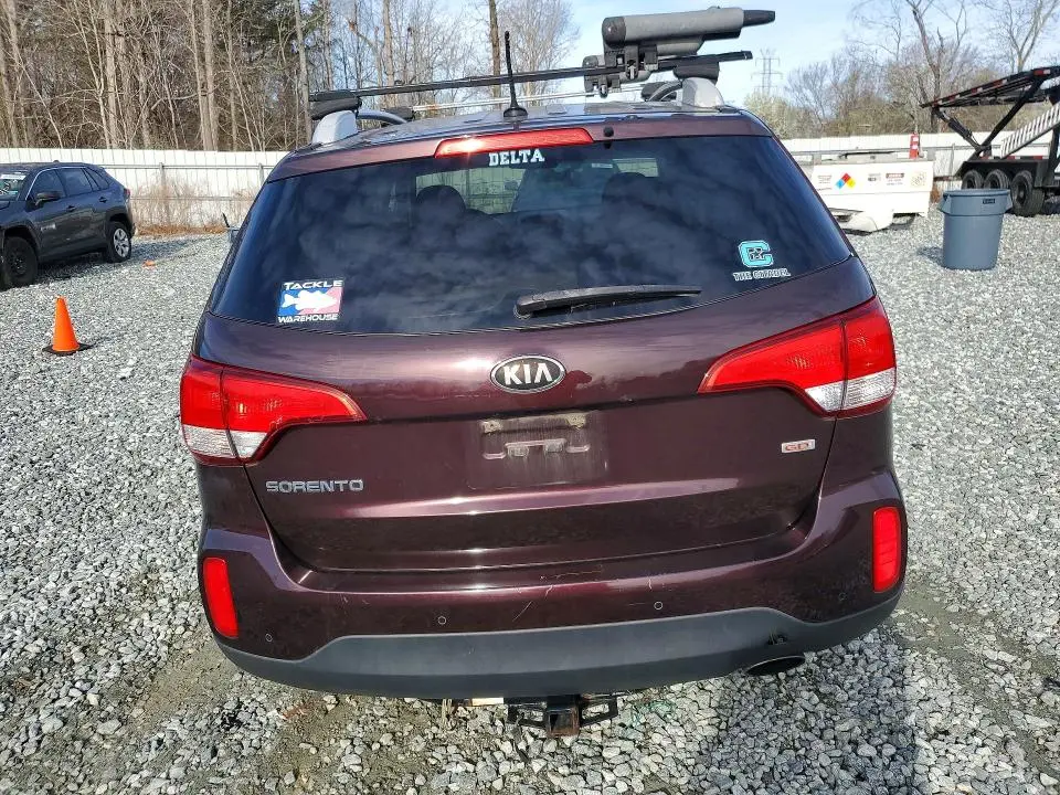 2014 KIA SORENTO LX  
