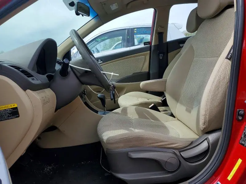 2012 HYUNDAI ACCENT GLS  