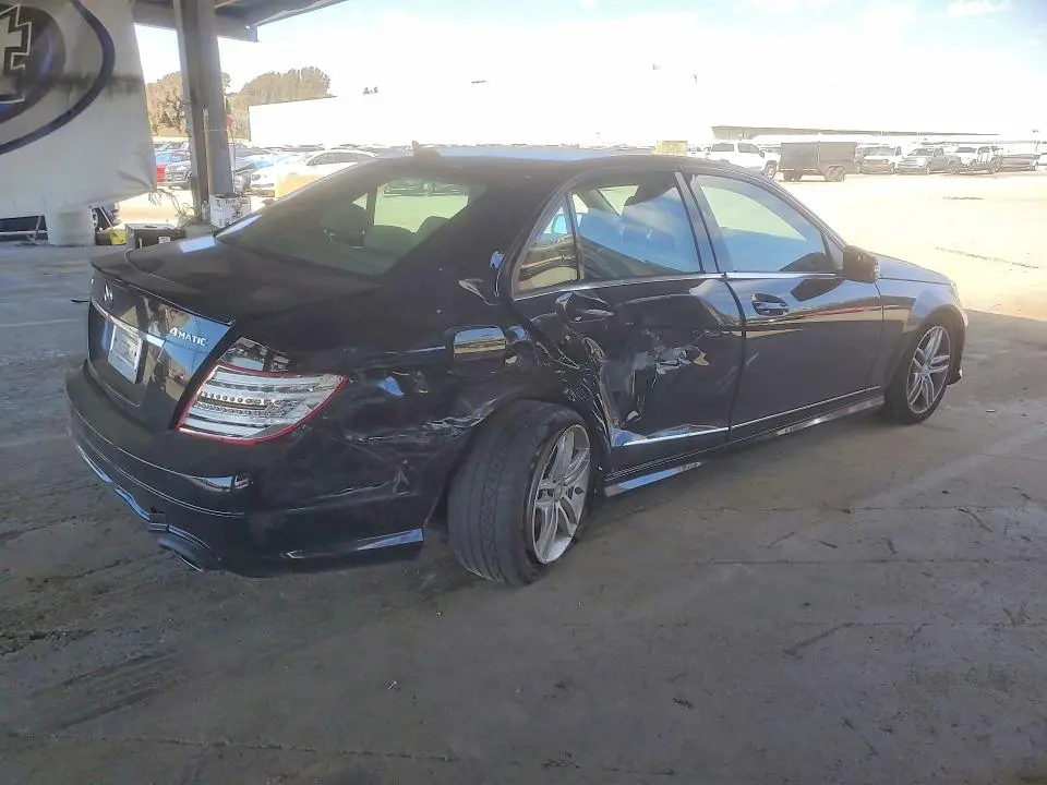 2013 MERCEDES-BENZ C 300 4MATIC  