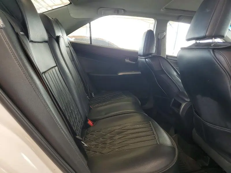2014 TOYOTA CAMRY SE V6  