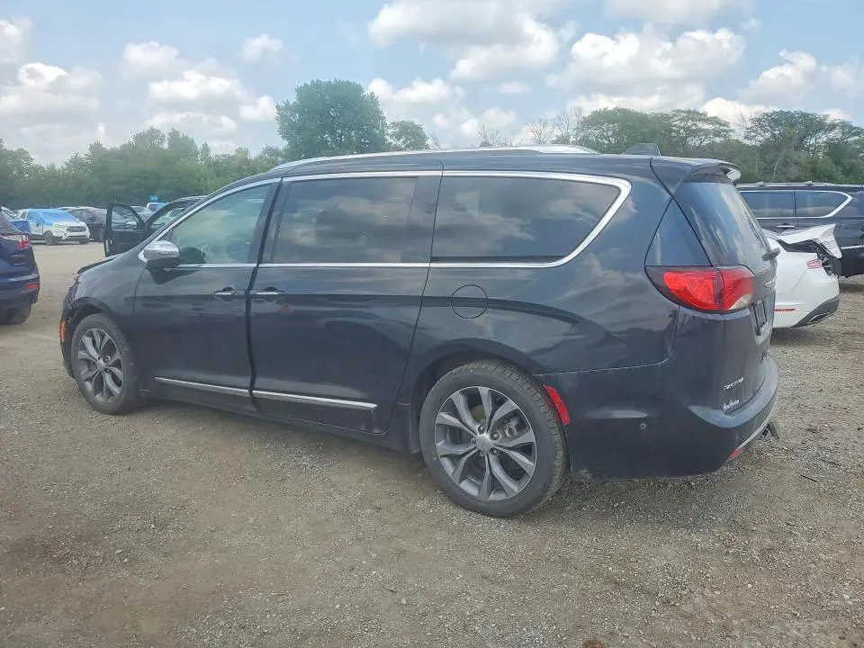 2020 CHRYSLER PACIFICA LIMITED  