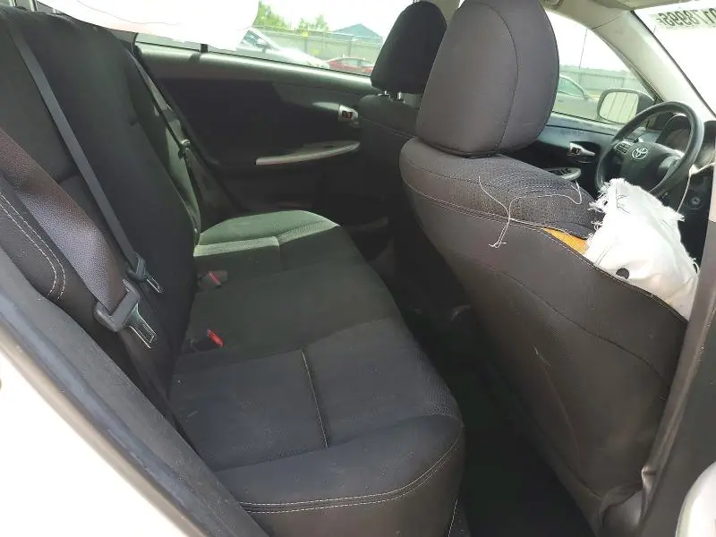 2013 TOYOTA COROLLA S  