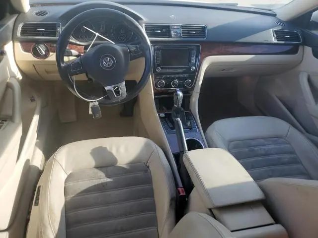 2013 VOLKSWAGEN PASSAT SEL  