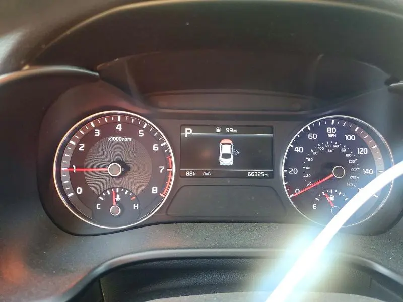 2023 KIA FORTE LXS  