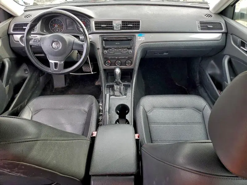 2015 VOLKSWAGEN PASSAT S  