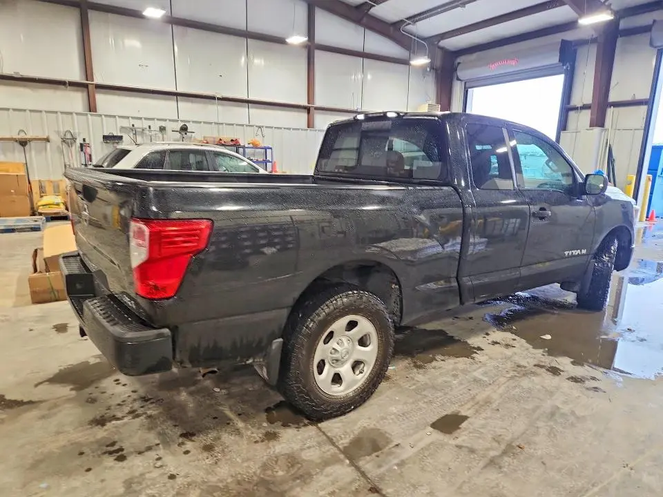 2018 NISSAN TITAN S  