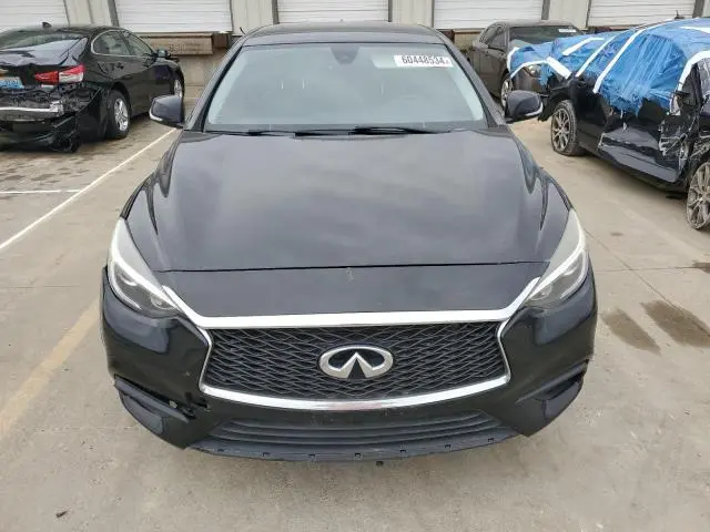 2018 INFINITI QX30 BASE  