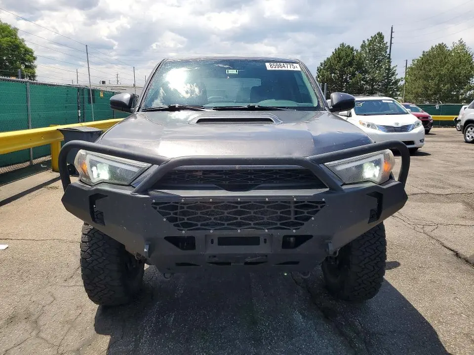 2018 TOYOTA 4RUNNER TRD OFF-ROAD  