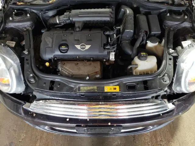 2015 MINI COOPER 