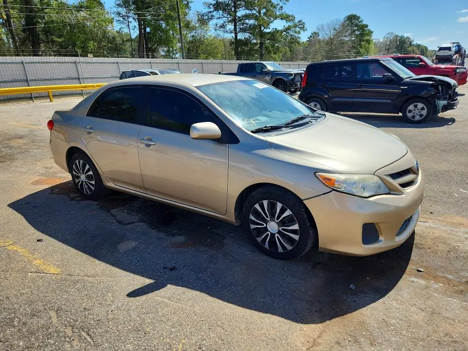 2012 TOYOTA COROLLA LE  