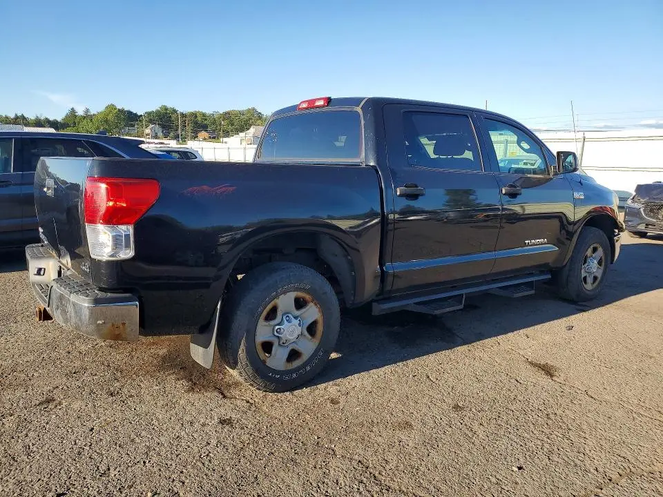 2013 TOYOTA TUNDRA CREWMAX SR5  