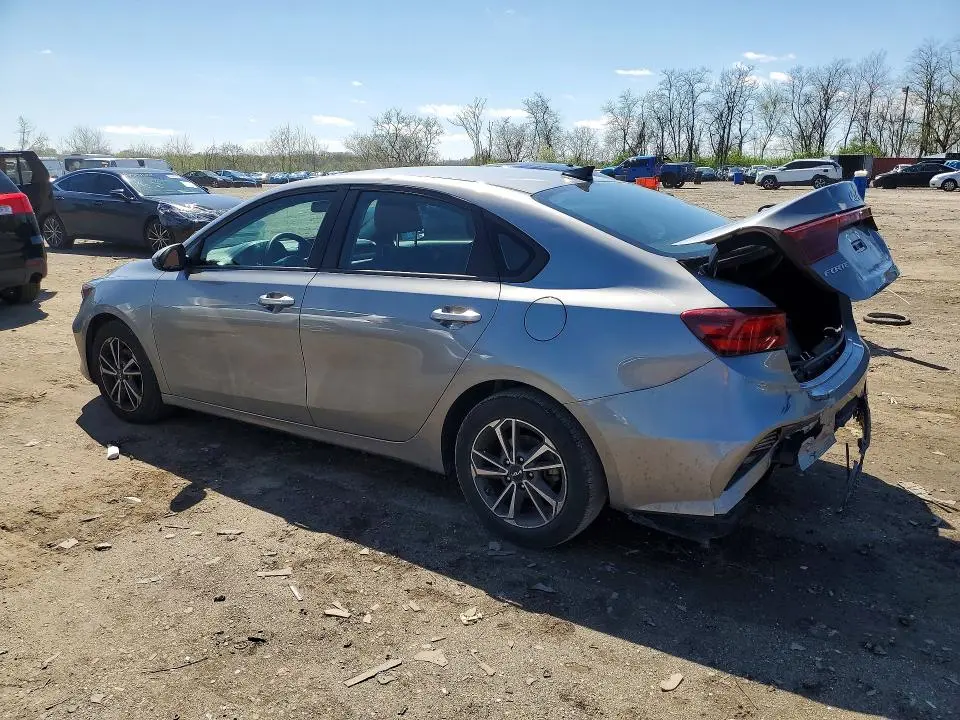2022 KIA FORTE LXS  