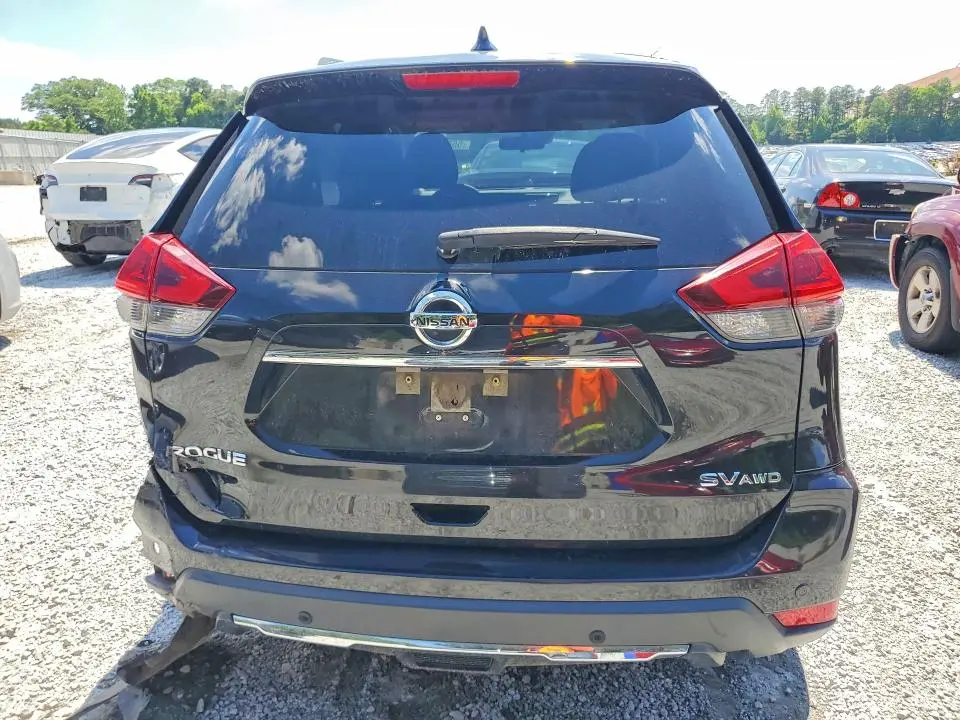 2020 NISSAN ROGUE SV  