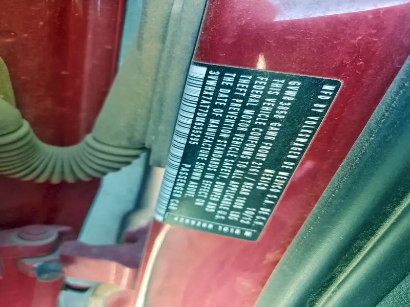 2013 VOLKSWAGEN BEETLE   