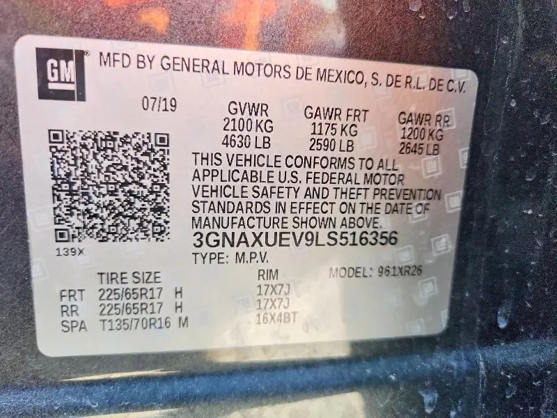 2020 CHEVROLET EQUINOX LT  