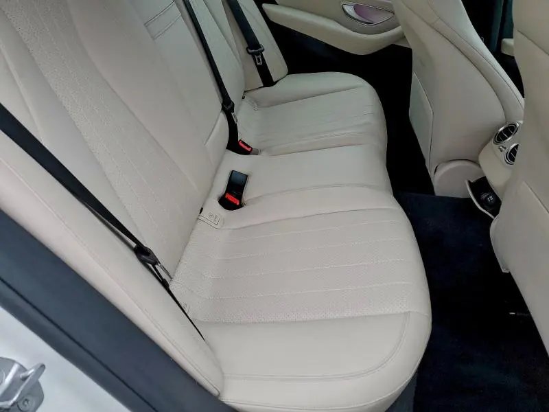 2017 MERCEDES-BENZ E 300  