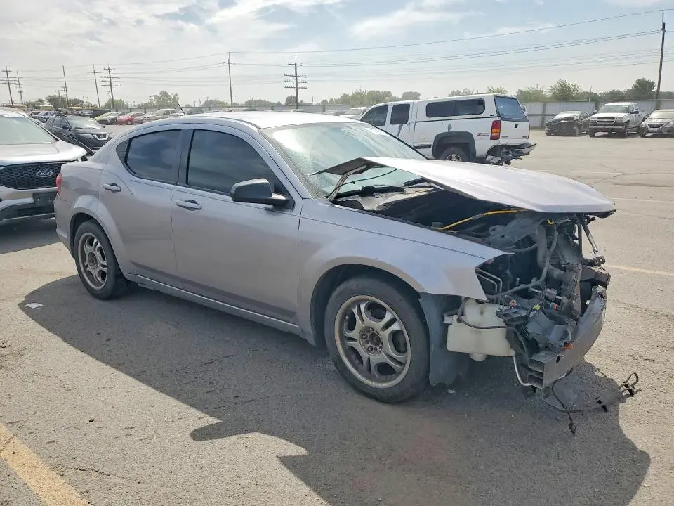 2014 DODGE AVENGER SE  