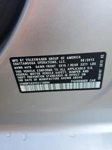 2012 VOLKSWAGEN PASSAT SE