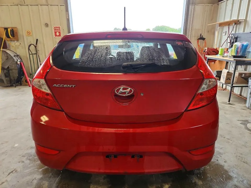 2014 HYUNDAI ACCENT GS  