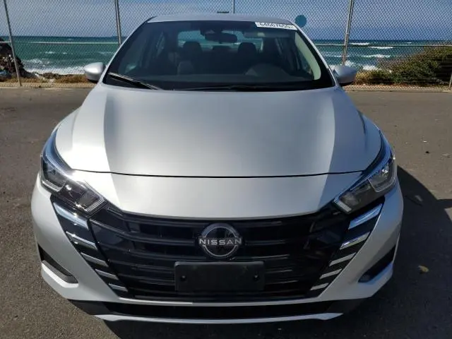 2024 NISSAN VERSA SV  