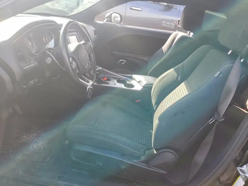 2016 DODGE CHALLENGER SXT  