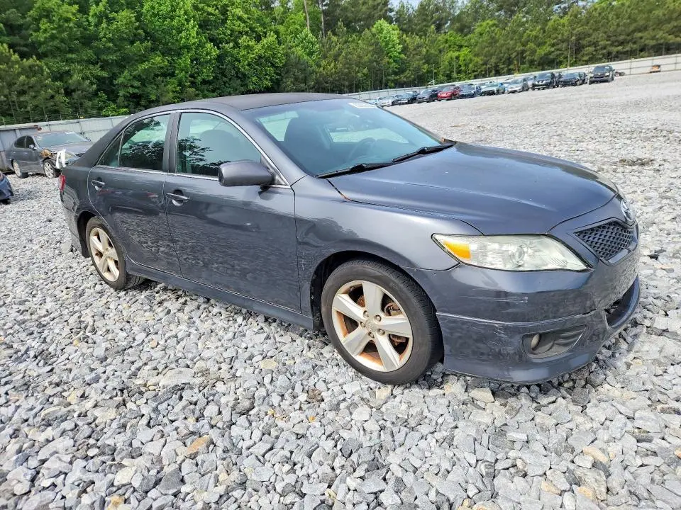 2010 TOYOTA CAMRY SE  
