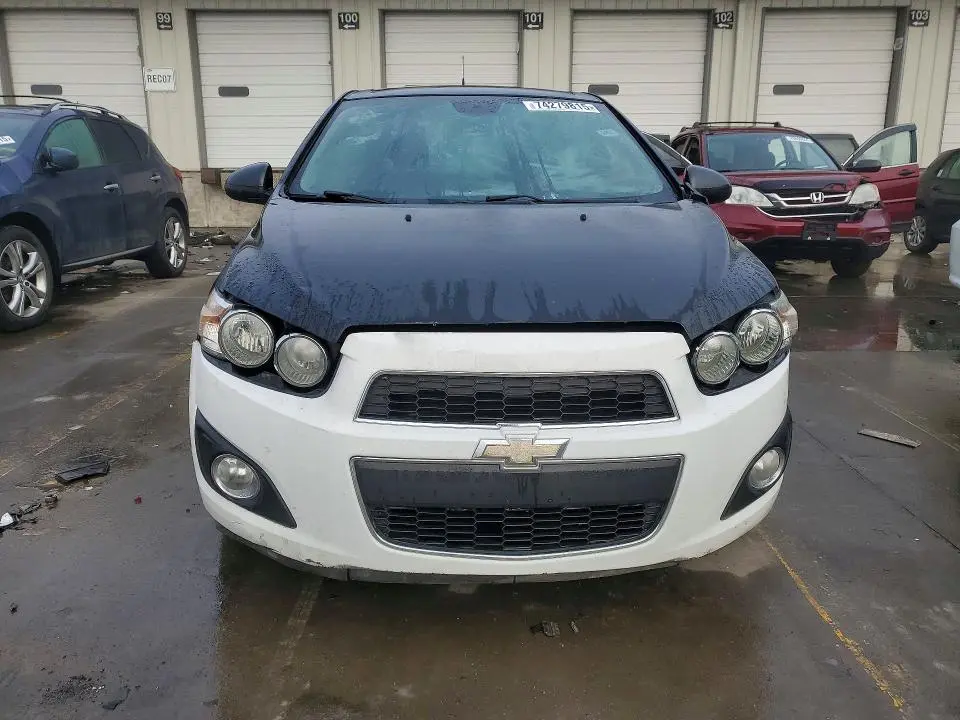 2013 CHEVROLET SONIC LT  