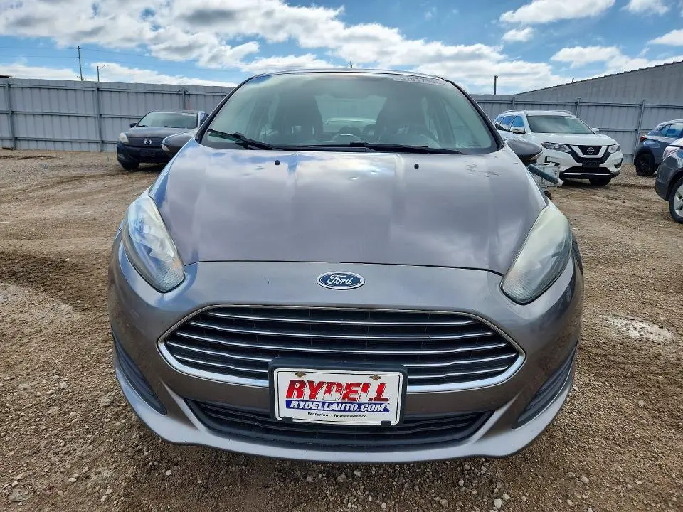 2014 FORD FIESTA SE  