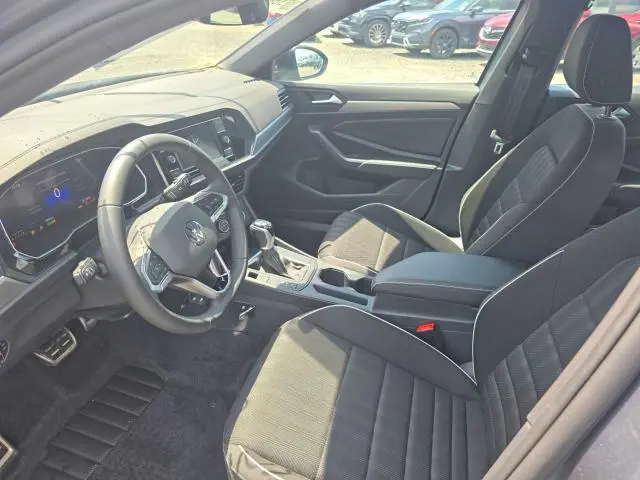 2024 VOLKSWAGEN JETTA SPORT  