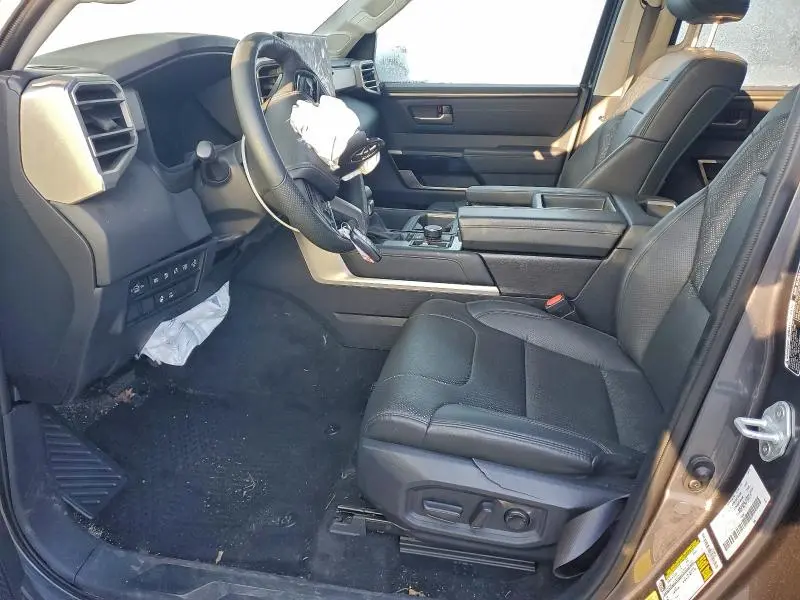 2024 TOYOTA TUNDRA CREWMAX LIMITED  