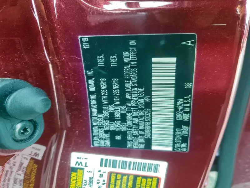 2020 TOYOTA HIGHLANDER XLE  