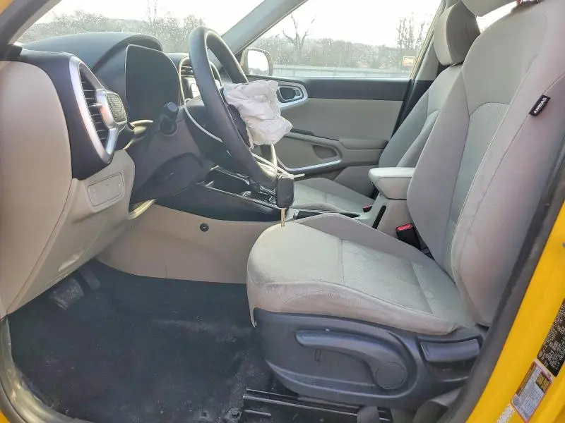 2020 KIA SOUL LX  