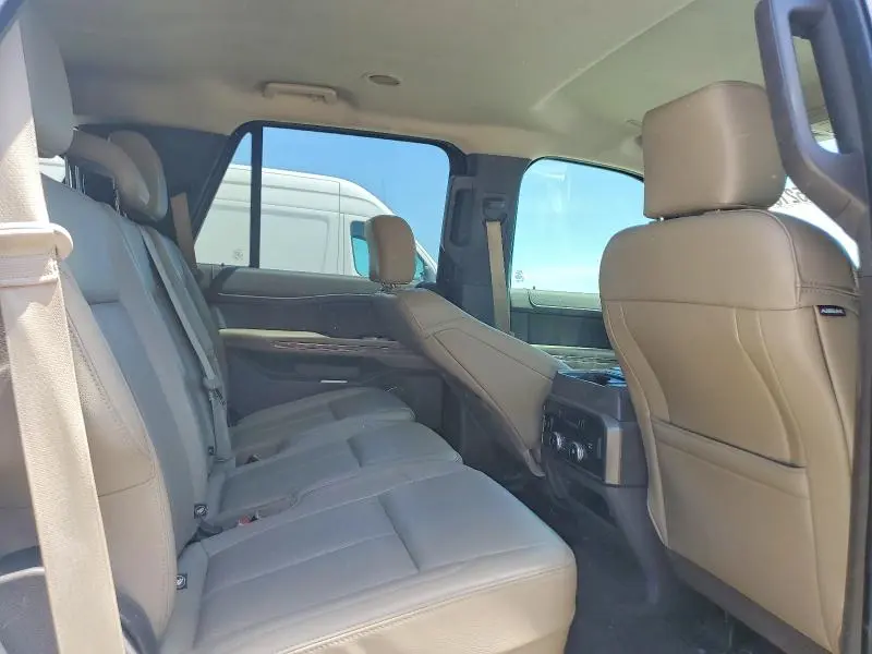 2019 FORD EXPEDITION XLT  