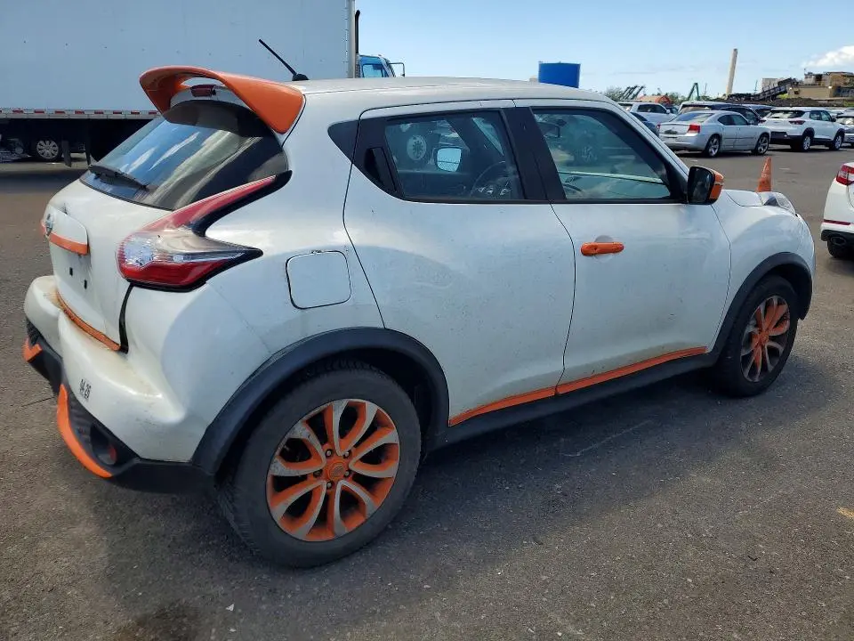 2015 NISSAN JUKE S  