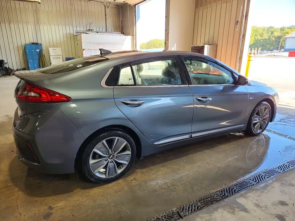 2017 HYUNDAI IONIQ LIMITED  
