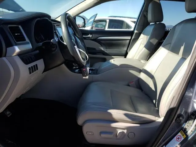 2014 TOYOTA HIGHLANDER XLE  