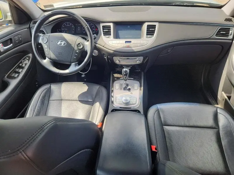 2013 HYUNDAI GENESIS 3.8L  