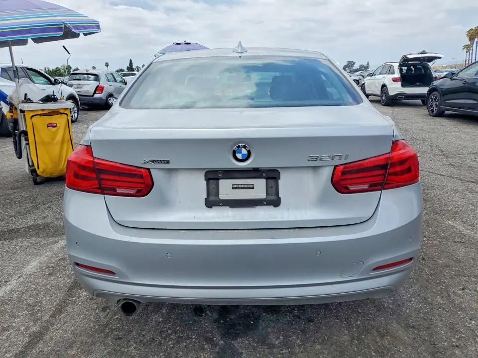 2016 BMW 320 XI  