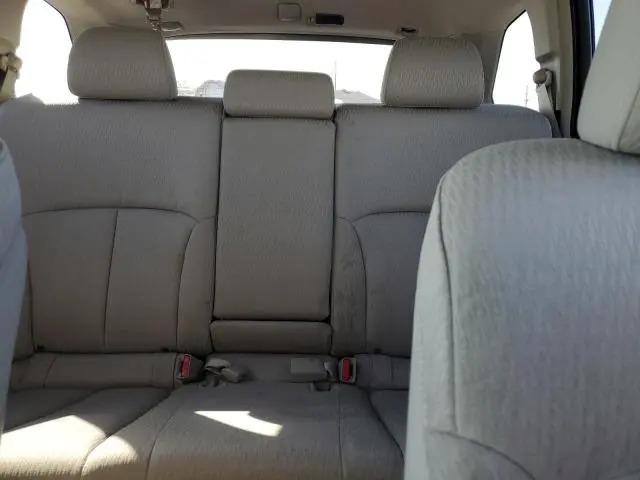 2011 SUBARU OUTBACK 2.5I PREMIUM  