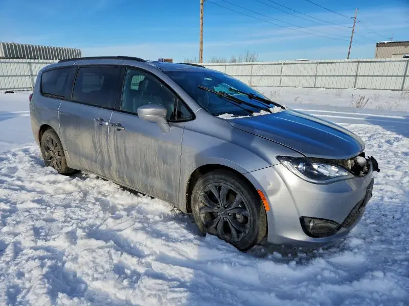 2020 CHRYSLER PACIFICA TOURING L  