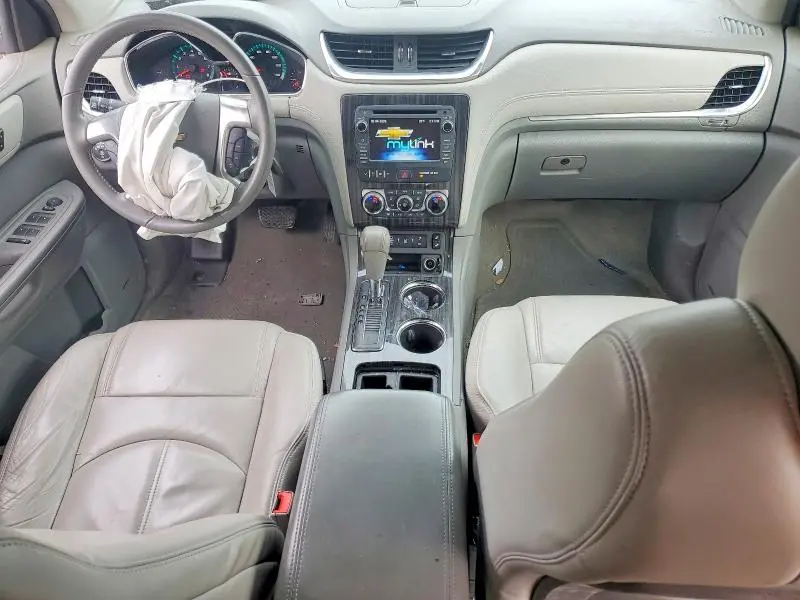 2014 CHEVROLET TRAVERSE LT  