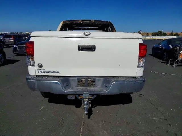 2012 TOYOTA TUNDRA CREWMAX SR5  