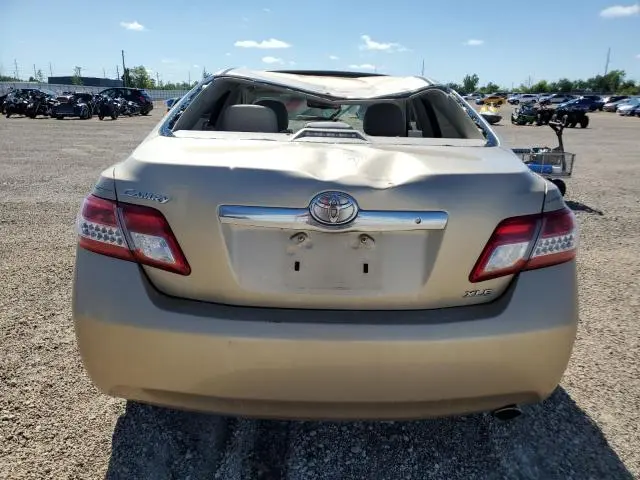 2011 TOYOTA CAMRY BASE  