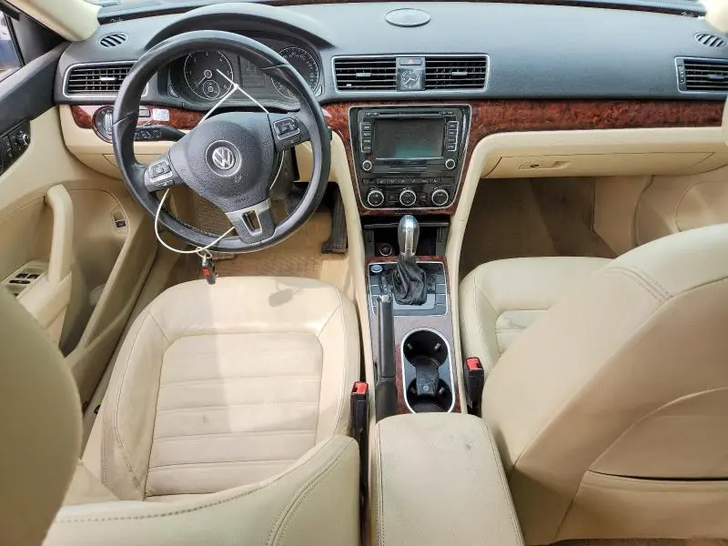 2013 VOLKSWAGEN PASSAT SEL  