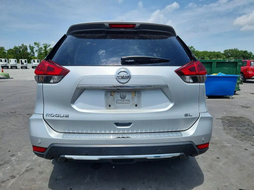 2019 NISSAN ROGUE SL  