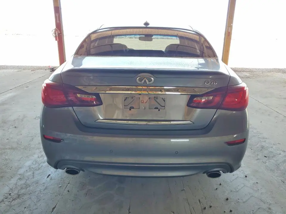 2019 INFINITI Q70 3.7 LUXE  